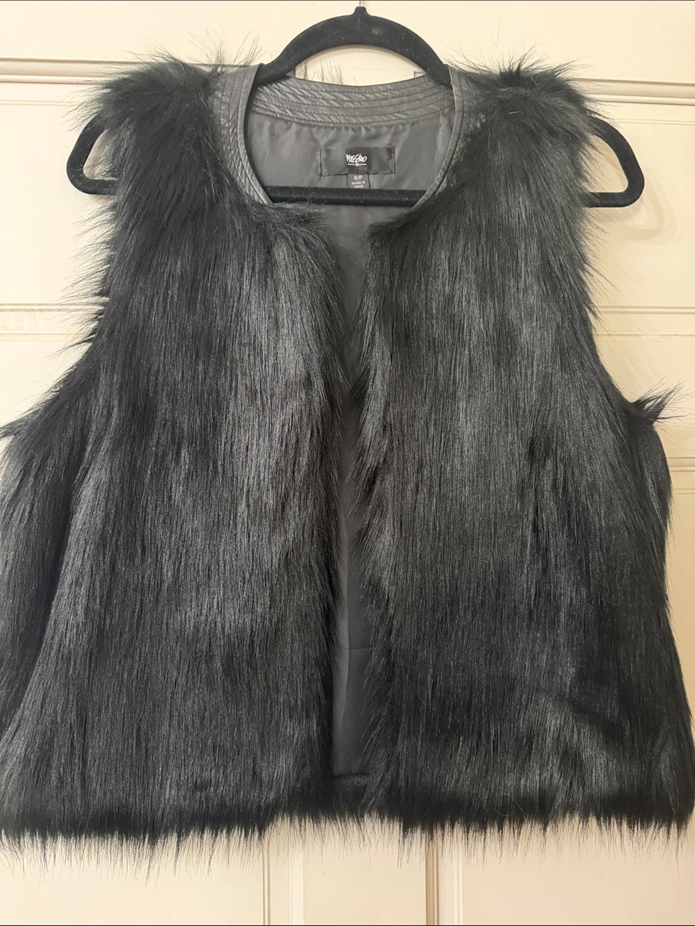 Mossimo Supply Co. Black Faux Fur Vest